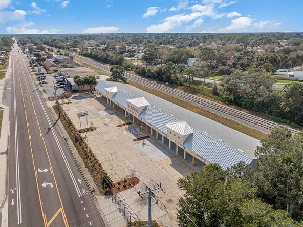 Hopkins Square: Multiple Configurations Available: 2400 S Hopkins Ave, Titusville, FL 32780